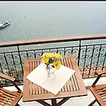Paradise View
