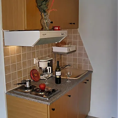 Paradise View Apartment *